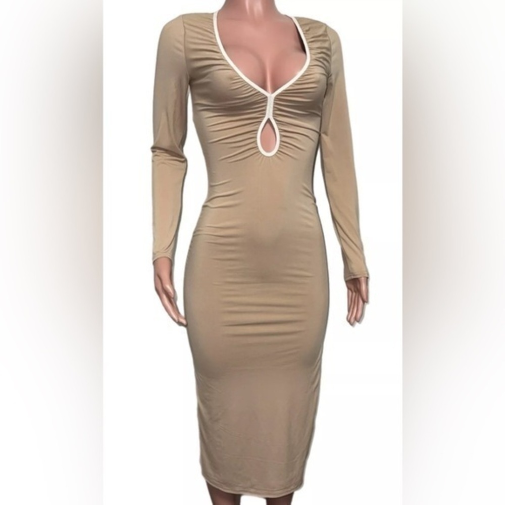 NWT ✨ Abercrombie Keyhole BodyCon Long Sleeve Dress